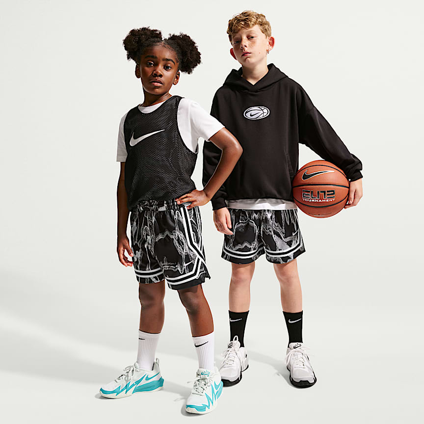 NIKE公式】エア ジョーダン 1 ブルックリン LOW ウィメンズシューズ
